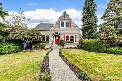 1221 E 2nd Street, Port Angeles, WA 98362 - Photo 1