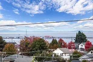 1221 E 2nd St, Port Angeles, WA 98362 - Photo 4