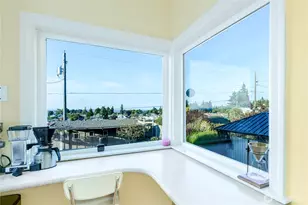 1221 E 2nd St, Port Angeles, WA 98362 - Photo 14