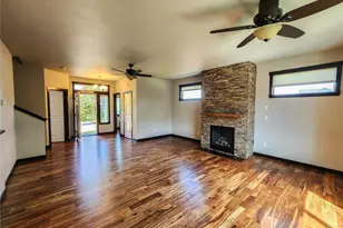 4008 H Ave, Anacortes, WA 98221 - Photo 4