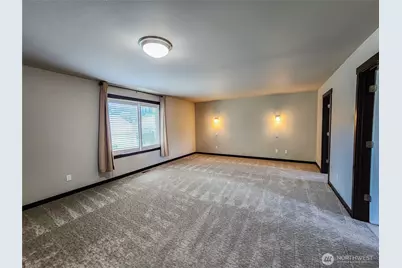 4008 H Avenue, Anacortes, WA 98221 - Photo 8