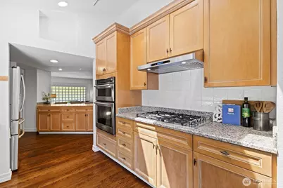 16306 Valhalla Drive, Bothell, WA 98011 - Photo 14