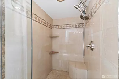 16306 Valhalla Drive, Bothell, WA 98011 - Photo 10