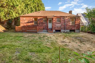 228 NW 56th St, Seattle, WA 98107 - Photo 16
