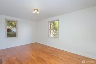 228 NW 56th St, Seattle, WA 98107 - Photo 10
