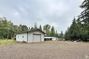 153 Valley View Dr, Mossyrock, WA 98564 - Photo 2