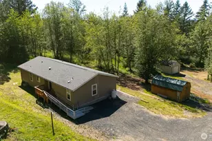 126 Burchett Rd, Onalaska, WA 98570 - Photo 2