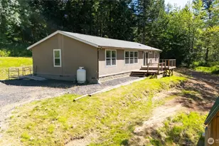 126 Burchett Rd, Onalaska, WA 98570 - Photo 1