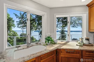 1108 7th Ct, Fox Island, WA 98333 - Photo 8