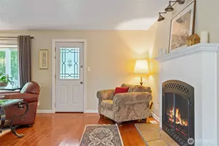 603 Gish Rd, Onalaska, WA 98570 - Photo 4