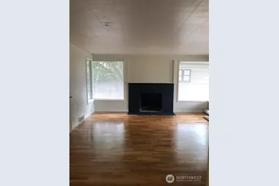 5518 25th Avenue NE, Seattle, WA 98105 - Photo 2