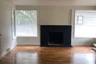 5518 25th Ave NE, Seattle, WA 98105 - Photo 2