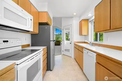 5064 Festival Boulevard #2D, Bellingham, WA 98226 - Photo 12