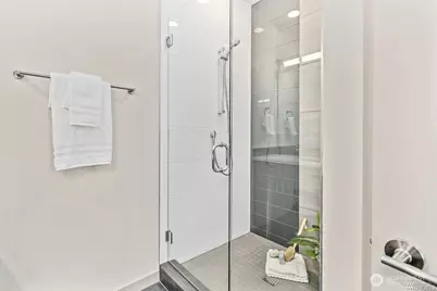 9515 8th Avenue NW #B, Seattle, WA 98117 - Photo 22
