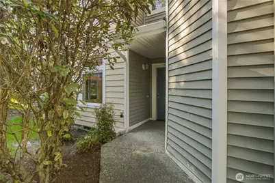 21917 42nd Avenue S #101, Kent, WA 98032 - Photo 2