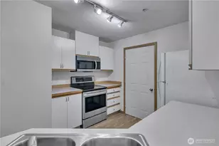 21917 42nd Ave S, Kent, WA 98032 - Photo 8