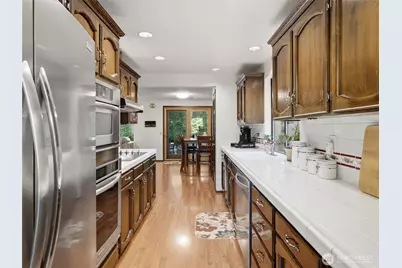 21828 SE 254th Place, Maple Valley, WA 98038 - Photo 10
