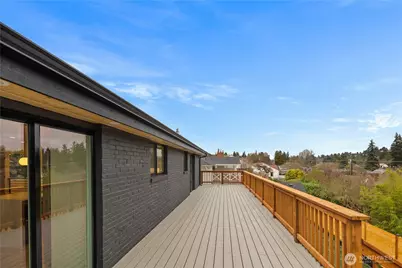 2518 36th Avenue W, Seattle, WA 98199 - Photo 30