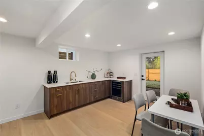 2518 36th Avenue W, Seattle, WA 98199 - Photo 22