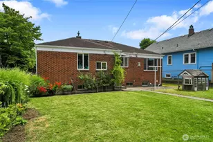 2010 Virginia Ave, Everett, WA 98201 - Photo 16