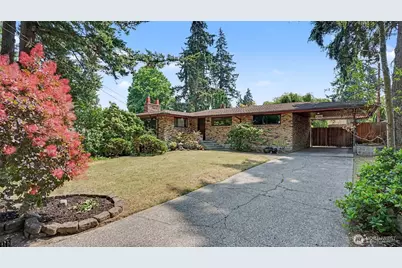 1335 N 180th Street, Shoreline, WA 98133 - Photo 1