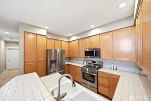 15637 NE 92nd Way, Redmond, WA 98052 - Photo 16