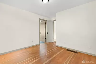 2615 Northwest Avenue, Bellingham, WA 98225 - Photo 16