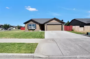 801 S Wilder St, Moses Lake, WA 98837 - Photo 1