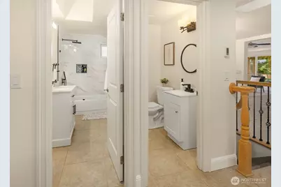 310 Skyline Drive, Edmonds, WA 98020 - Photo 18