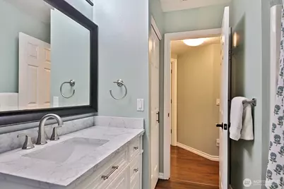 2130 Fairway Lane, Oak Harbor, WA 98277 - Photo 10