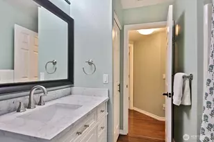 2130 Fairway Ln, Oak Harbor, WA 98277 - Photo 10