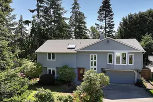 2130 Fairway Ln, Oak Harbor, WA 98277 - Photo 1