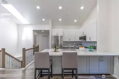 18585 NE 57th Street #H18585, Redmond, WA 98052 - Photo 8