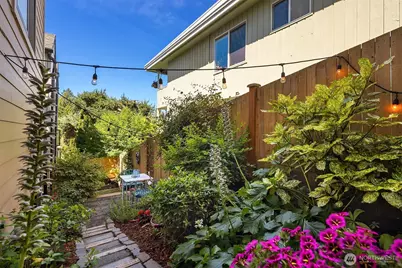 1024 5th Avenue S #C001, Edmonds, WA 98020 - Photo 6