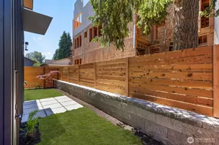 514 N 92nd St, Seattle, WA 98103 - Photo 32