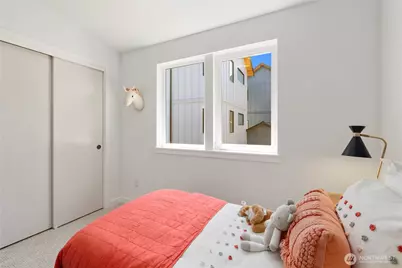 514 N 92nd Street, Seattle, WA 98103 - Photo 16