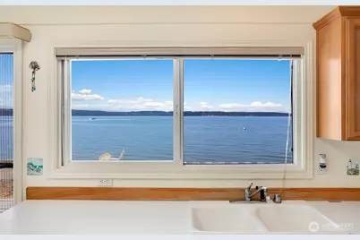 1122 Rockaway Lane, Camano Island, WA 98282 - Photo 6