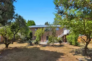 10412 61st Ave S, Seattle, WA 98178 - Photo 18