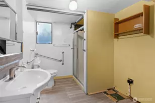 10412 61st Ave S, Seattle, WA 98178 - Photo 16