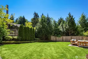 16517 SE 66th St, Bellevue, WA 98006 - Photo 36