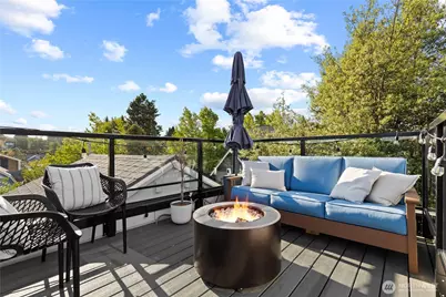 4218 Latona Avenue NE #2, Seattle, WA 98105 - Photo 32