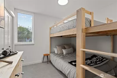 4218 Latona Avenue NE #2, Seattle, WA 98105 - Photo 20