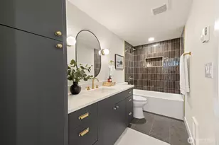 1621 N 103rd St, Seattle, WA 98133 - Photo 12