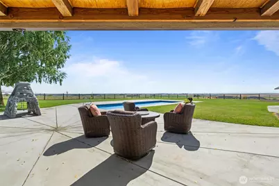 8708 K NE, Moses Lake, WA 98837 - Photo 6