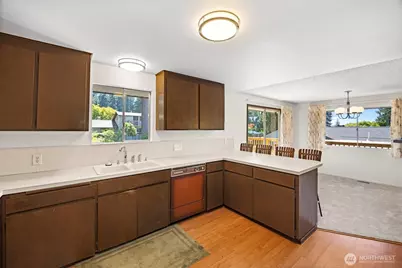41 NW Doncee Drive, Bremerton, WA 98311 - Photo 14