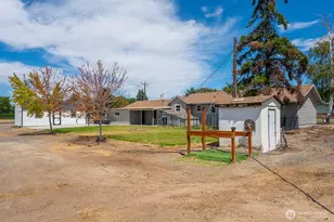 2096 Hamilton Rd NE, Moses Lake, WA 98837 - Photo 6