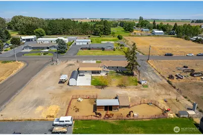 2096 Hamilton Road NE, Moses Lake, WA 98837 - Photo 16
