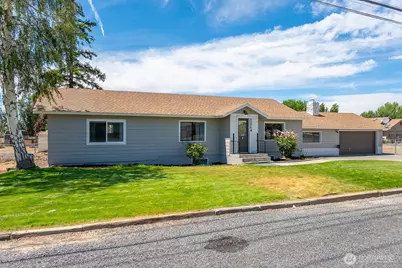 2096 Hamilton Road NE, Moses Lake, WA 98837 - Photo 2