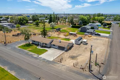 2096 Hamilton Road NE, Moses Lake, WA 98837 - Photo 8