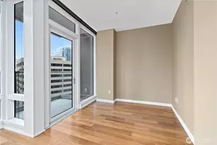 10700 NE 4th St, Bellevue, WA 98004 - Photo 8